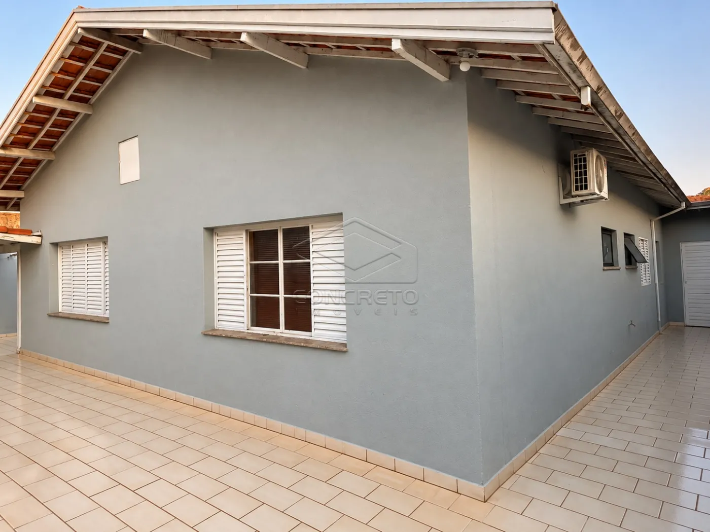 Comprar Casa / Resid&ecirc;ncia em Botucatu R$ 590.000,00 - Foto 2