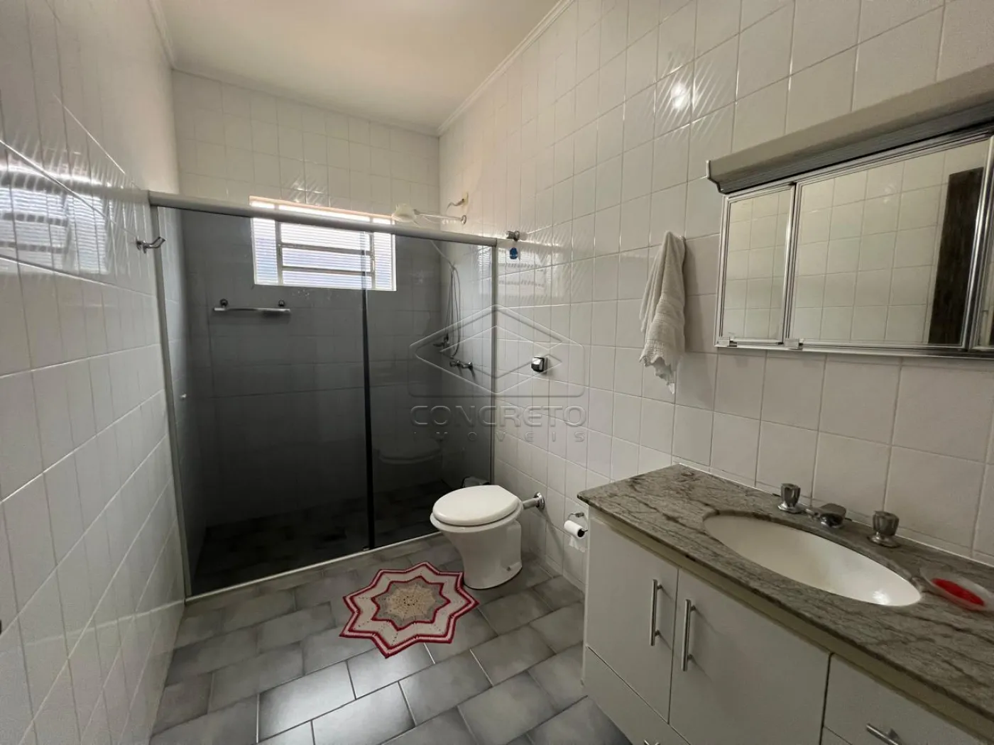 Comprar Casa / Padr&atilde;o em Len&ccedil;&oacute;is Paulista R$ 580.000,00 - Foto 1