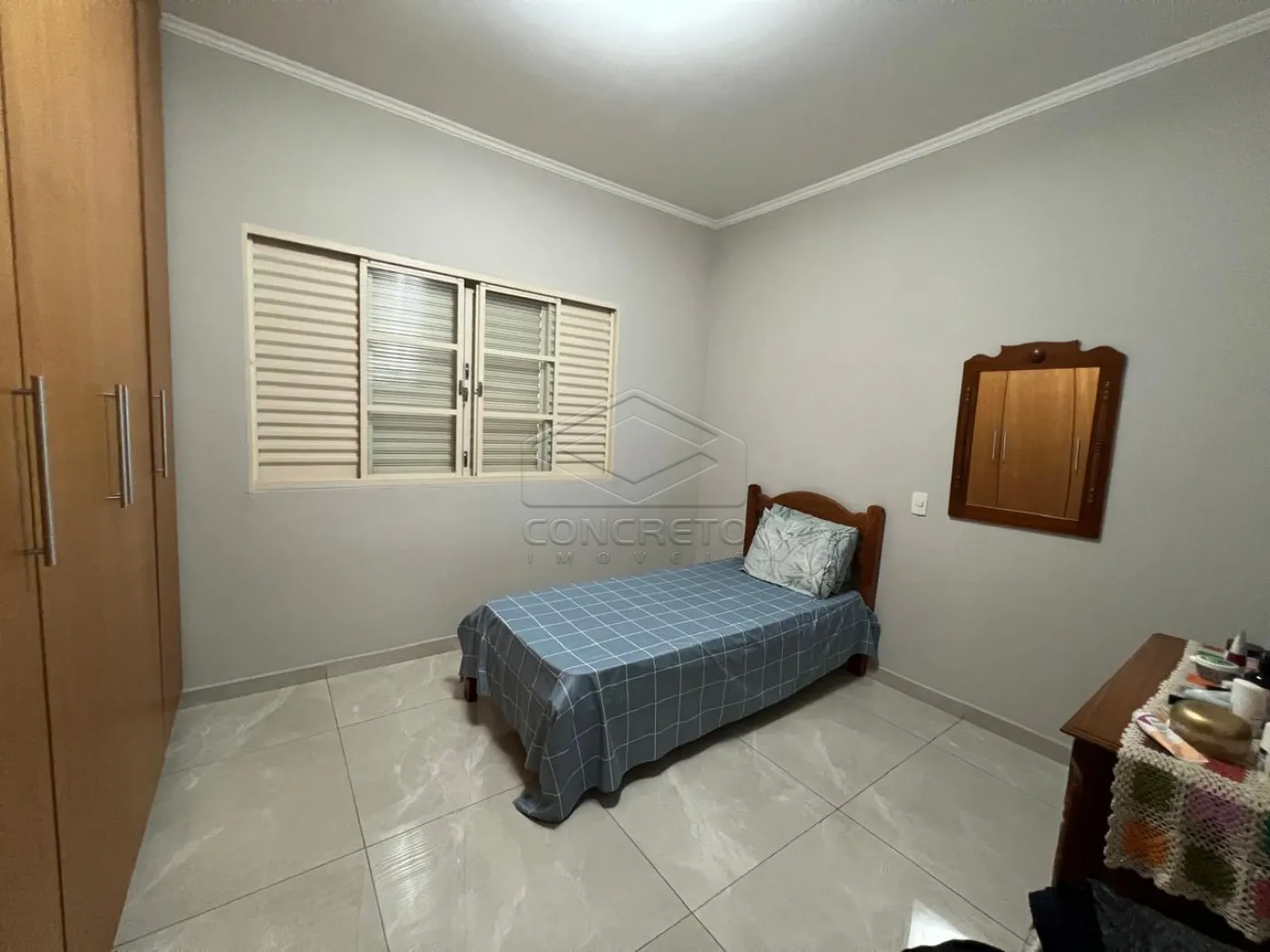 Comprar Casa / Padr&atilde;o em Len&ccedil;&oacute;is Paulista R$ 580.000,00 - Foto 4