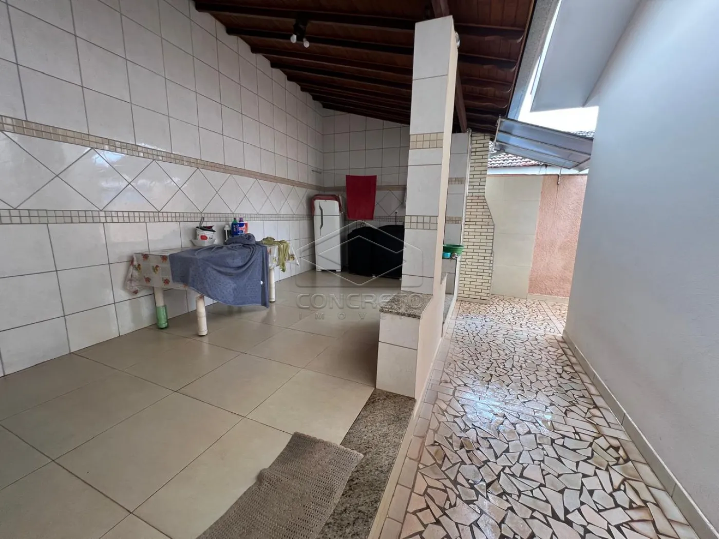 Comprar Casa / Padr&atilde;o em Len&ccedil;&oacute;is Paulista R$ 580.000,00 - Foto 10