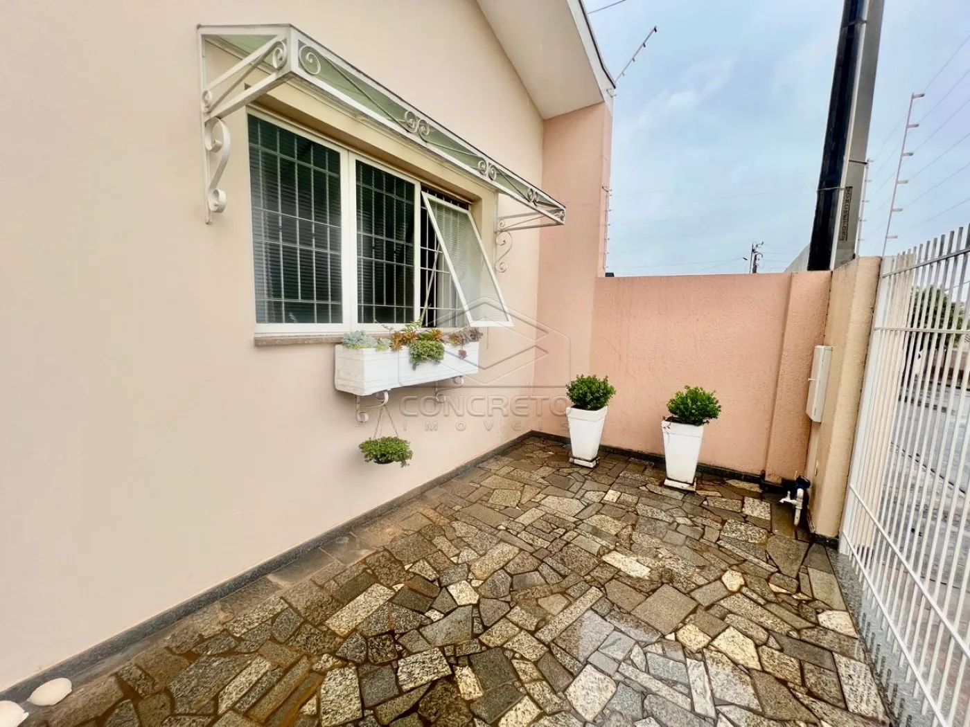 Comprar Casa / Padr&atilde;o em Len&ccedil;&oacute;is Paulista R$ 580.000,00 - Foto 18
