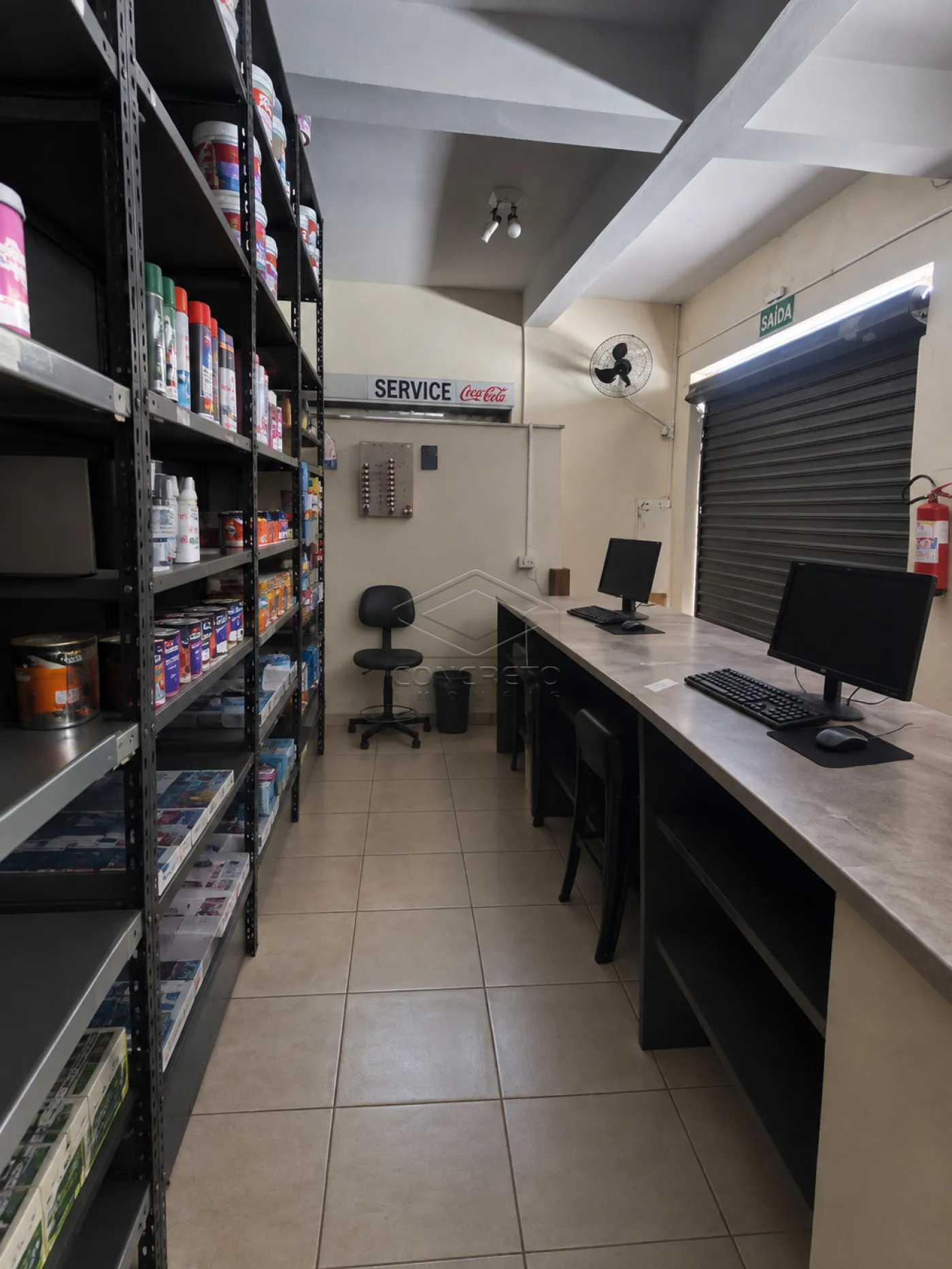 Alugar Comercial / Casa em Len&ccedil;&oacute;is Paulista R$ 1.800,00 - Foto 1