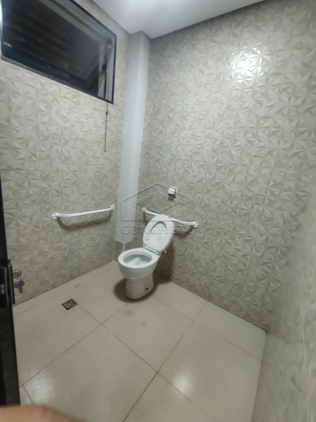Alugar Comercial / Barrac&atilde;o em Len&ccedil;&oacute;is Paulista R$ 8.500,00 - Foto 3