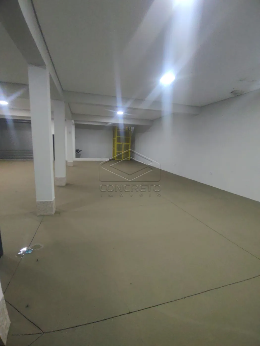 Alugar Comercial / Barrac&atilde;o em Len&ccedil;&oacute;is Paulista R$ 8.500,00 - Foto 27
