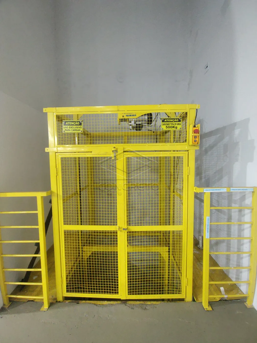 Alugar Comercial / Barrac&atilde;o em Len&ccedil;&oacute;is Paulista R$ 8.500,00 - Foto 34