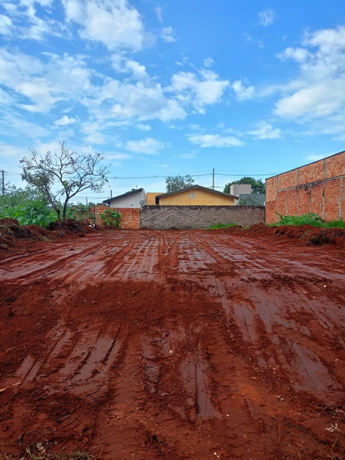 Comprar Terreno / Padr&atilde;o em Bauru R$ 90.000,00 - Foto 2