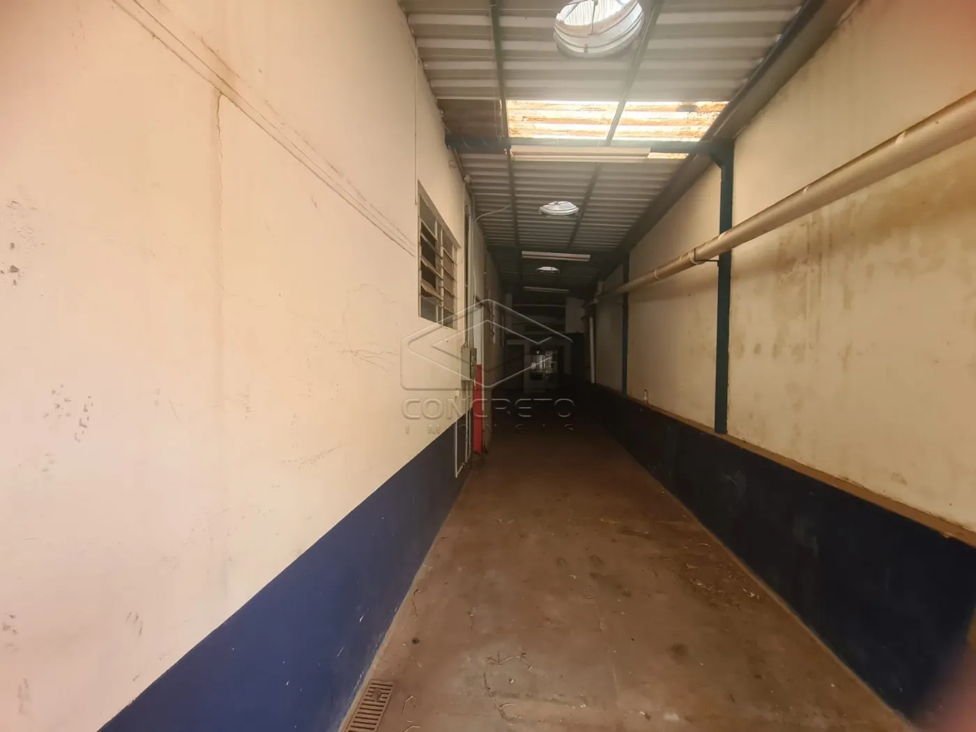 Comprar Comercial / Loja em Len&ccedil;&oacute;is Paulista R$ 600.000,00 - Foto 4