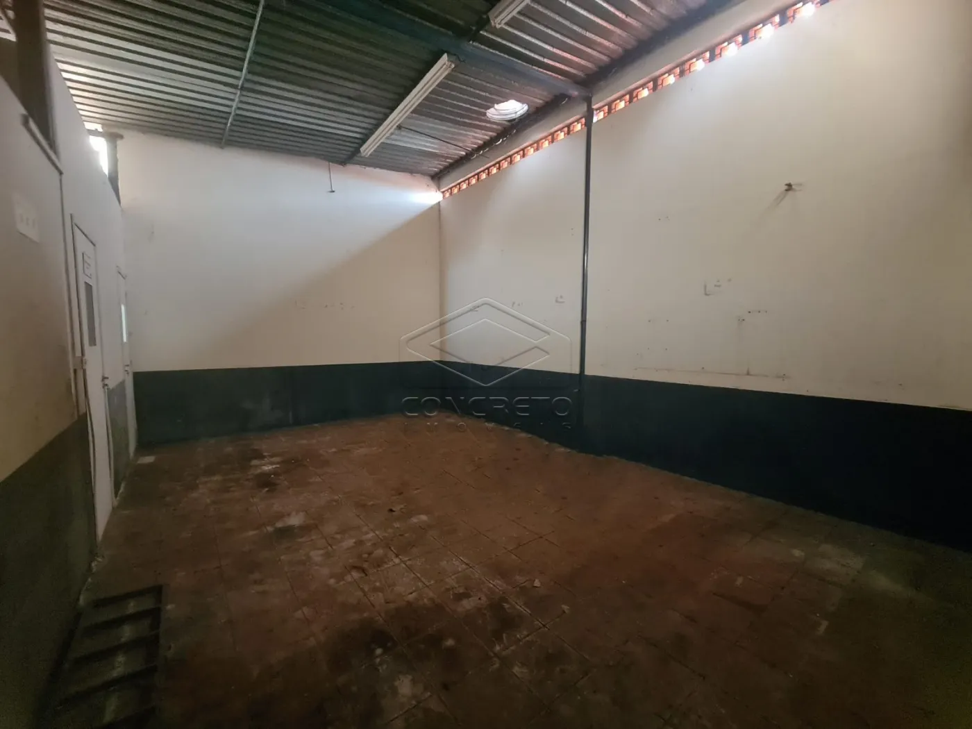 Comprar Comercial / Loja em Len&ccedil;&oacute;is Paulista R$ 600.000,00 - Foto 5