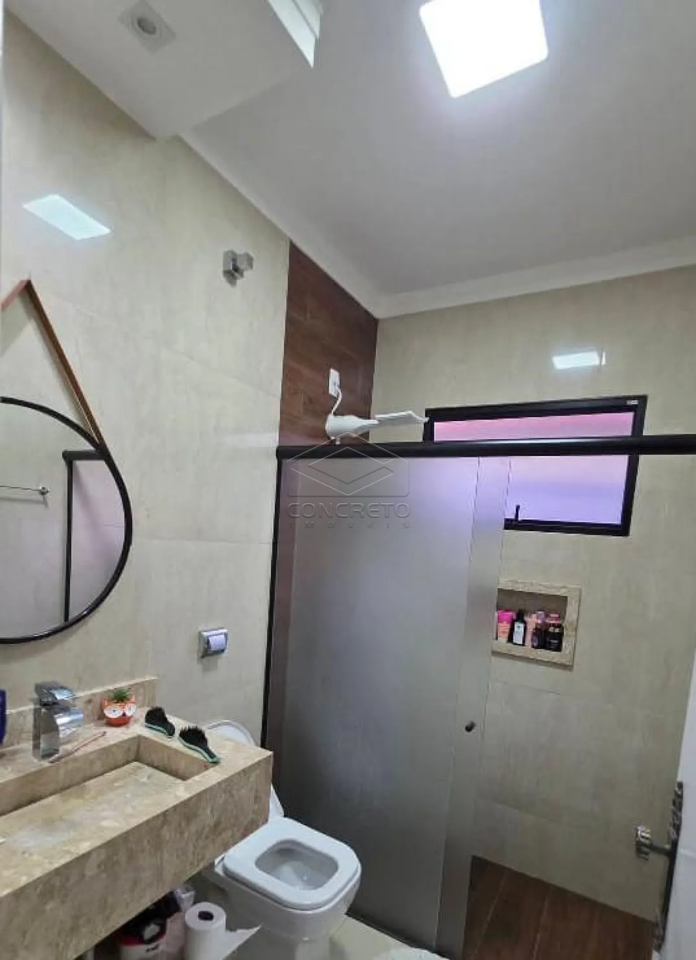 Comprar Casa / Padr&atilde;o em Len&ccedil;&oacute;is Paulista R$ 550.000,00 - Foto 1