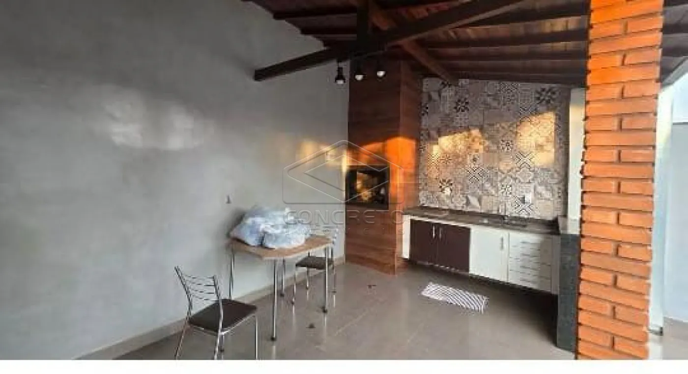Comprar Casa / Padr&atilde;o em Len&ccedil;&oacute;is Paulista R$ 550.000,00 - Foto 5