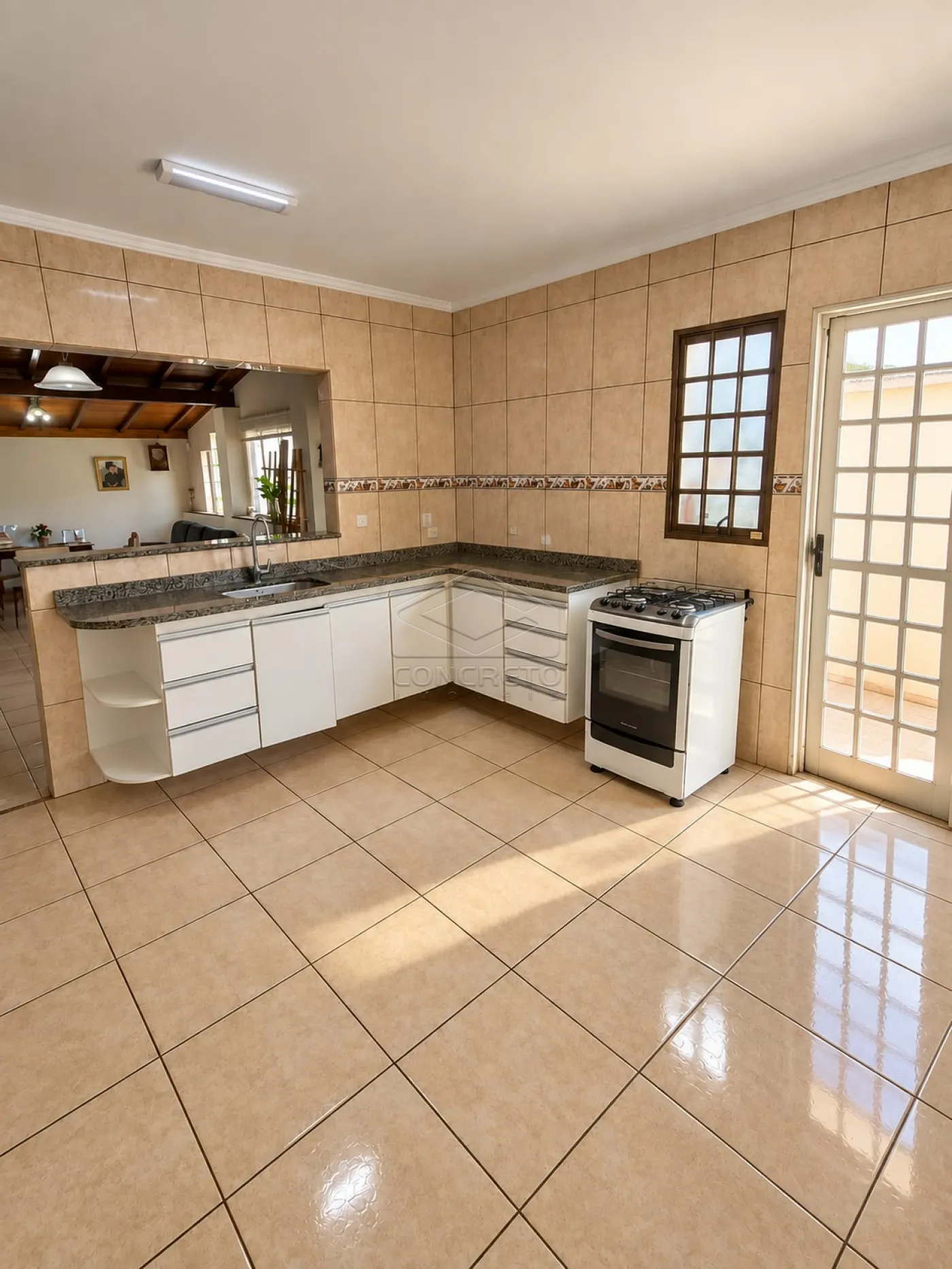 Alugar Casa / Padr&atilde;o em Len&ccedil;&oacute;is Paulista R$ 2.500,00 - Foto 7