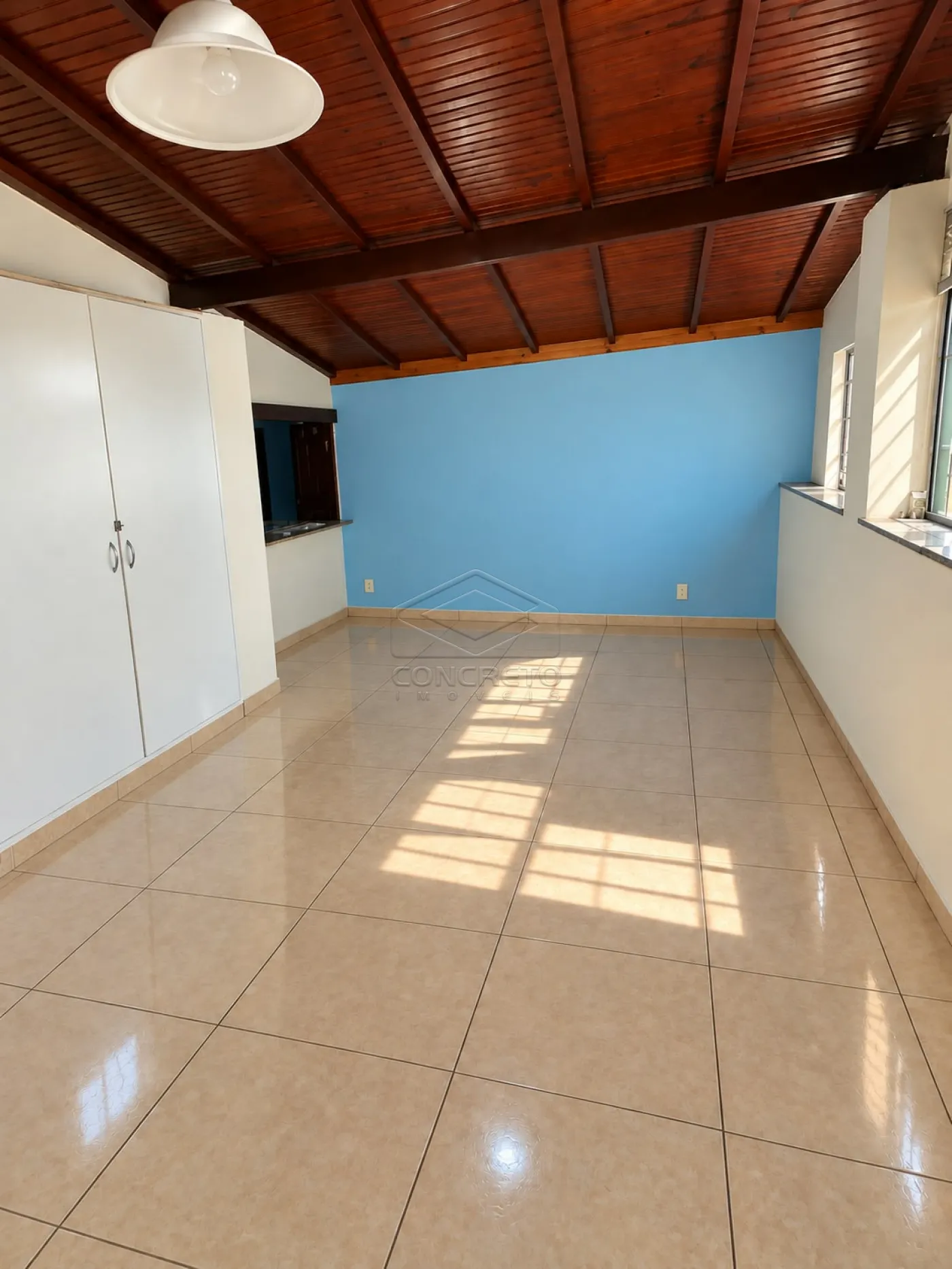 Alugar Casa / Padr&atilde;o em Len&ccedil;&oacute;is Paulista R$ 2.500,00 - Foto 10