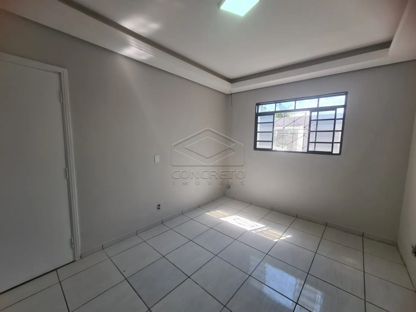 Comprar Casa / Sobrado em Len&ccedil;&oacute;is Paulista R$ 370.000,00 - Foto 1