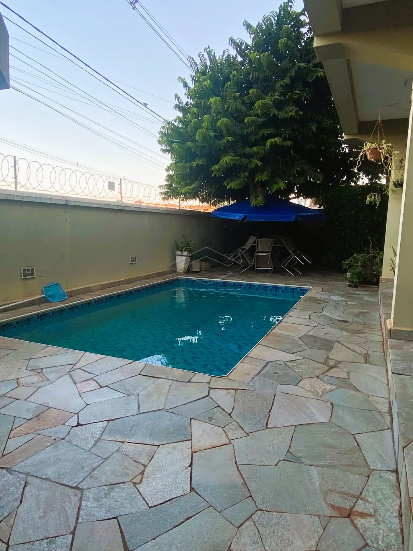 Comprar Casa / Sobrado em Len&ccedil;&oacute;is Paulista R$ 780.000,00 - Foto 1