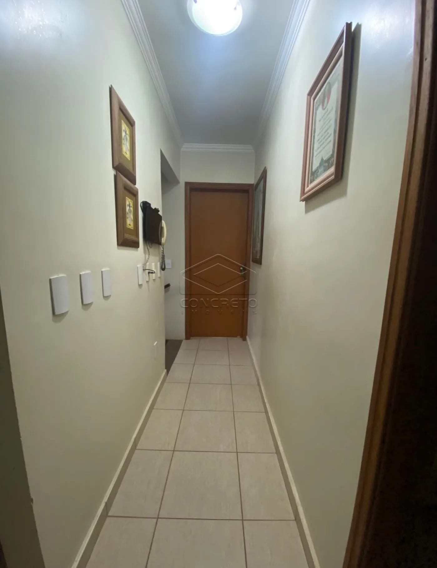 Comprar Casa / Sobrado em Len&ccedil;&oacute;is Paulista R$ 780.000,00 - Foto 6