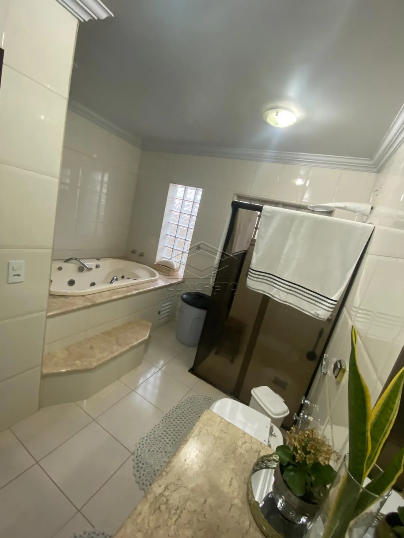 Comprar Casa / Sobrado em Len&ccedil;&oacute;is Paulista R$ 780.000,00 - Foto 8