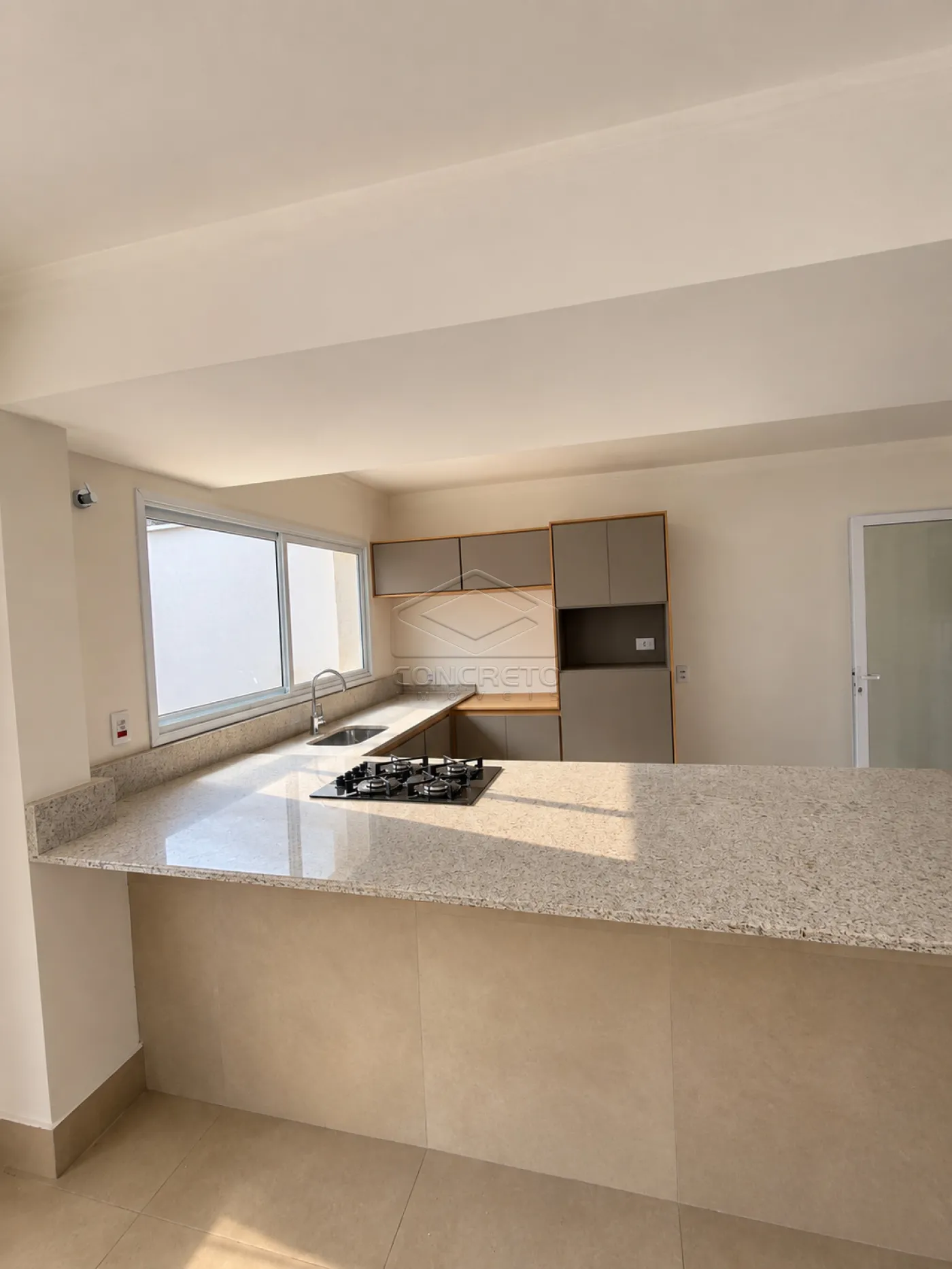Alugar Casa / Sobrado em Len&ccedil;&oacute;is Paulista R$ 6.000,00 - Foto 3