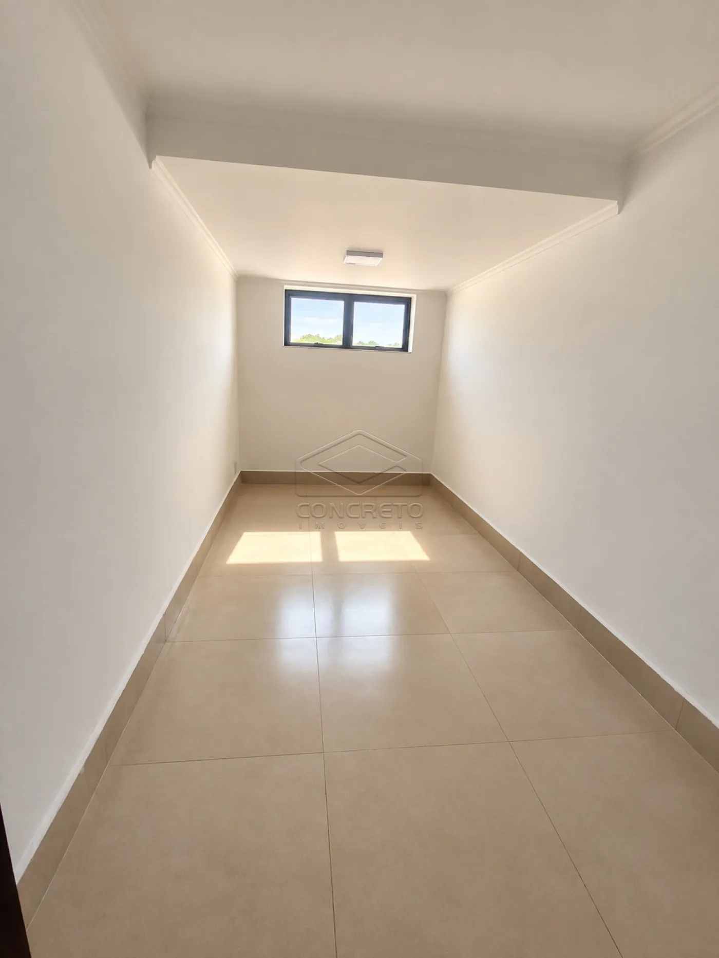 Alugar Casa / Sobrado em Len&ccedil;&oacute;is Paulista R$ 6.000,00 - Foto 4