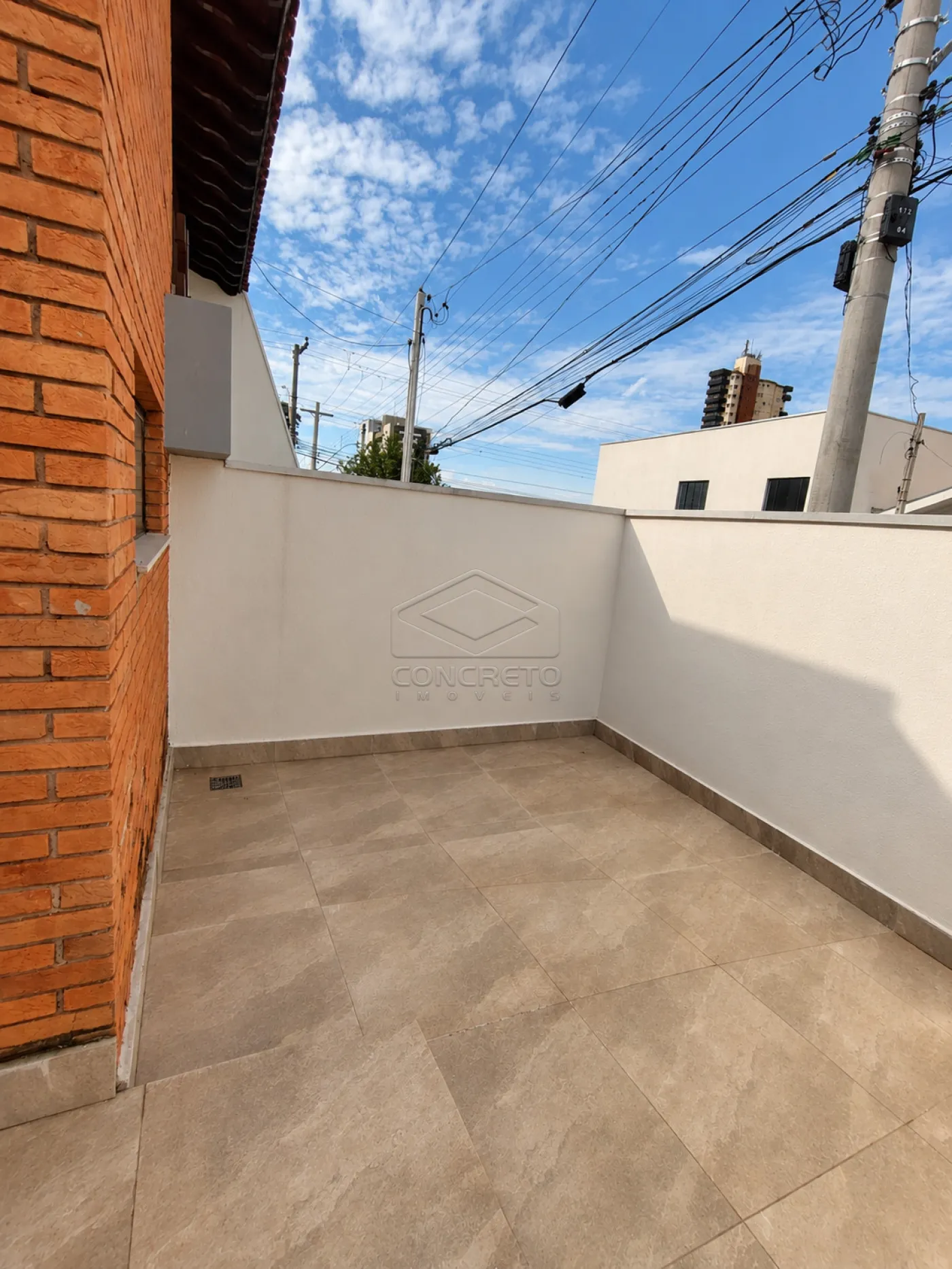 Alugar Casa / Sobrado em Len&ccedil;&oacute;is Paulista R$ 6.000,00 - Foto 7