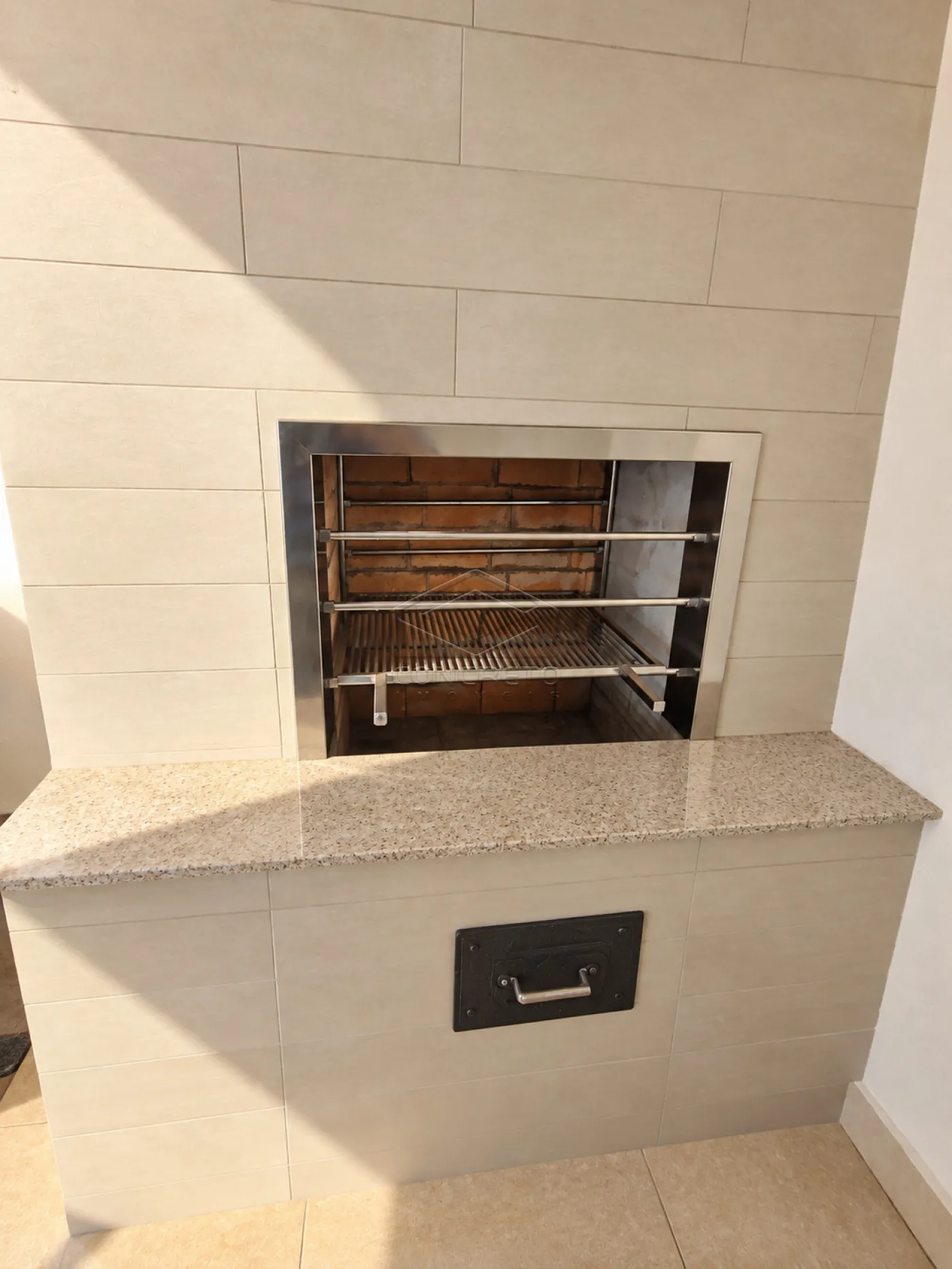 Alugar Casa / Sobrado em Len&ccedil;&oacute;is Paulista R$ 6.000,00 - Foto 18