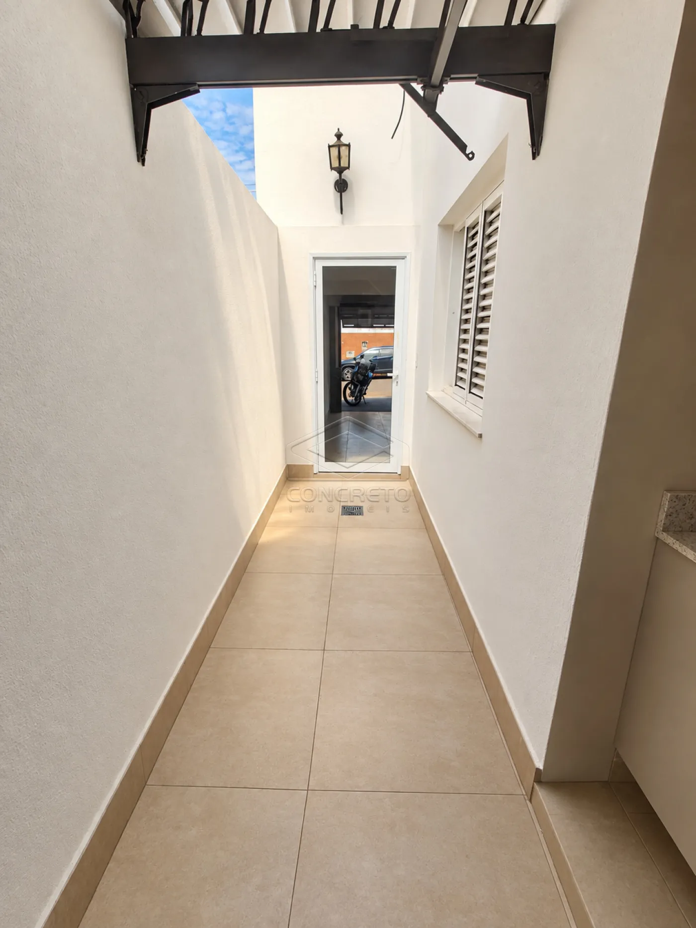 Alugar Casa / Sobrado em Len&ccedil;&oacute;is Paulista R$ 6.000,00 - Foto 22