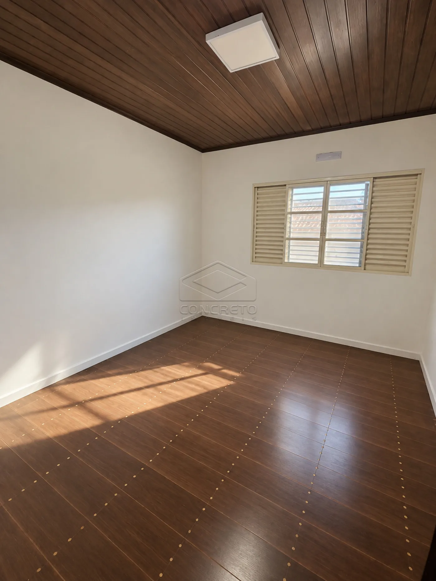 Alugar Casa / Sobrado em Len&ccedil;&oacute;is Paulista R$ 6.000,00 - Foto 25