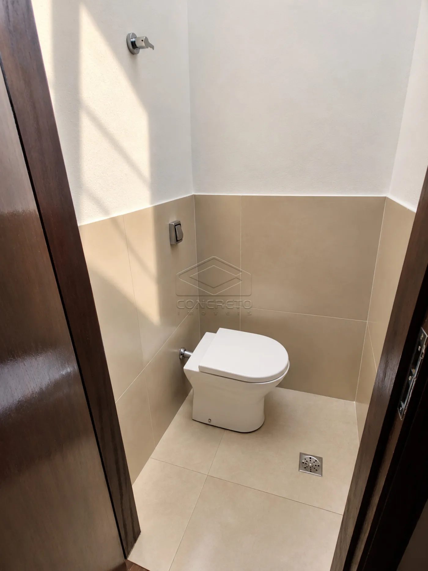 Alugar Casa / Sobrado em Len&ccedil;&oacute;is Paulista R$ 6.000,00 - Foto 33
