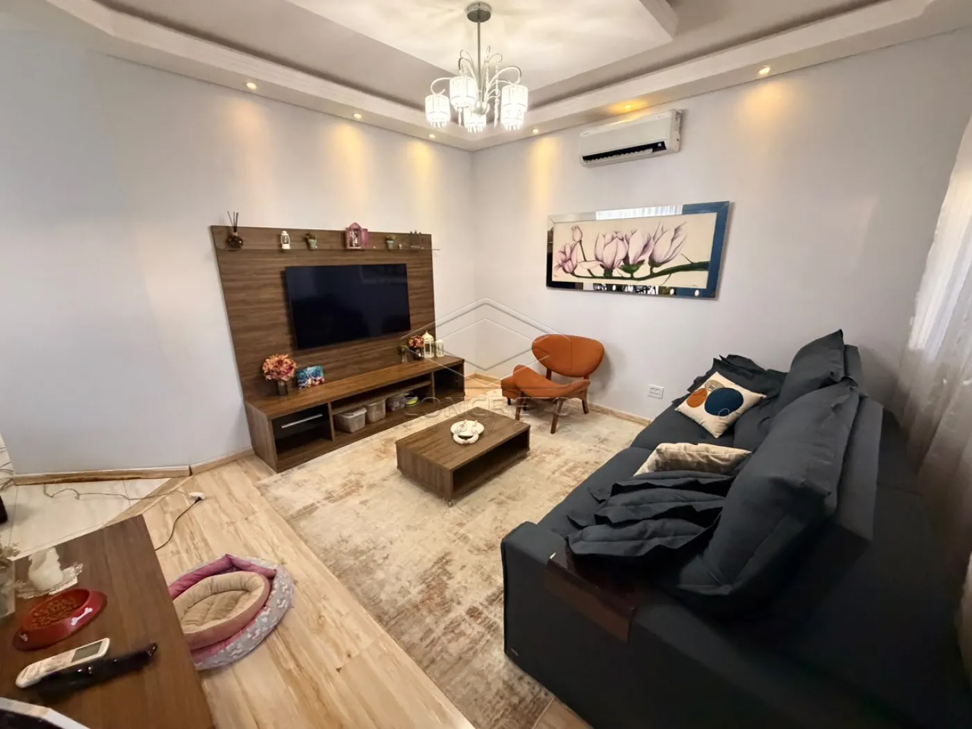 Comprar Casa / Padr&atilde;o em Len&ccedil;&oacute;is Paulista R$ 550.000,00 - Foto 1