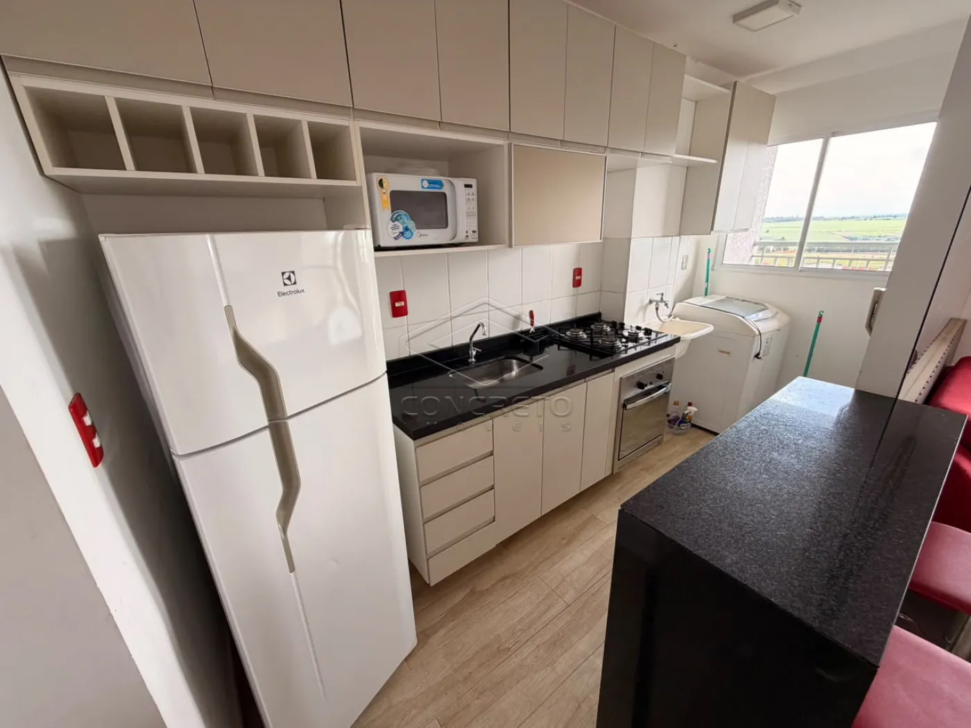Comprar Apartamento / Mobiliado em Len&ccedil;&oacute;is Paulista R$ 298.000,00 - Foto 1