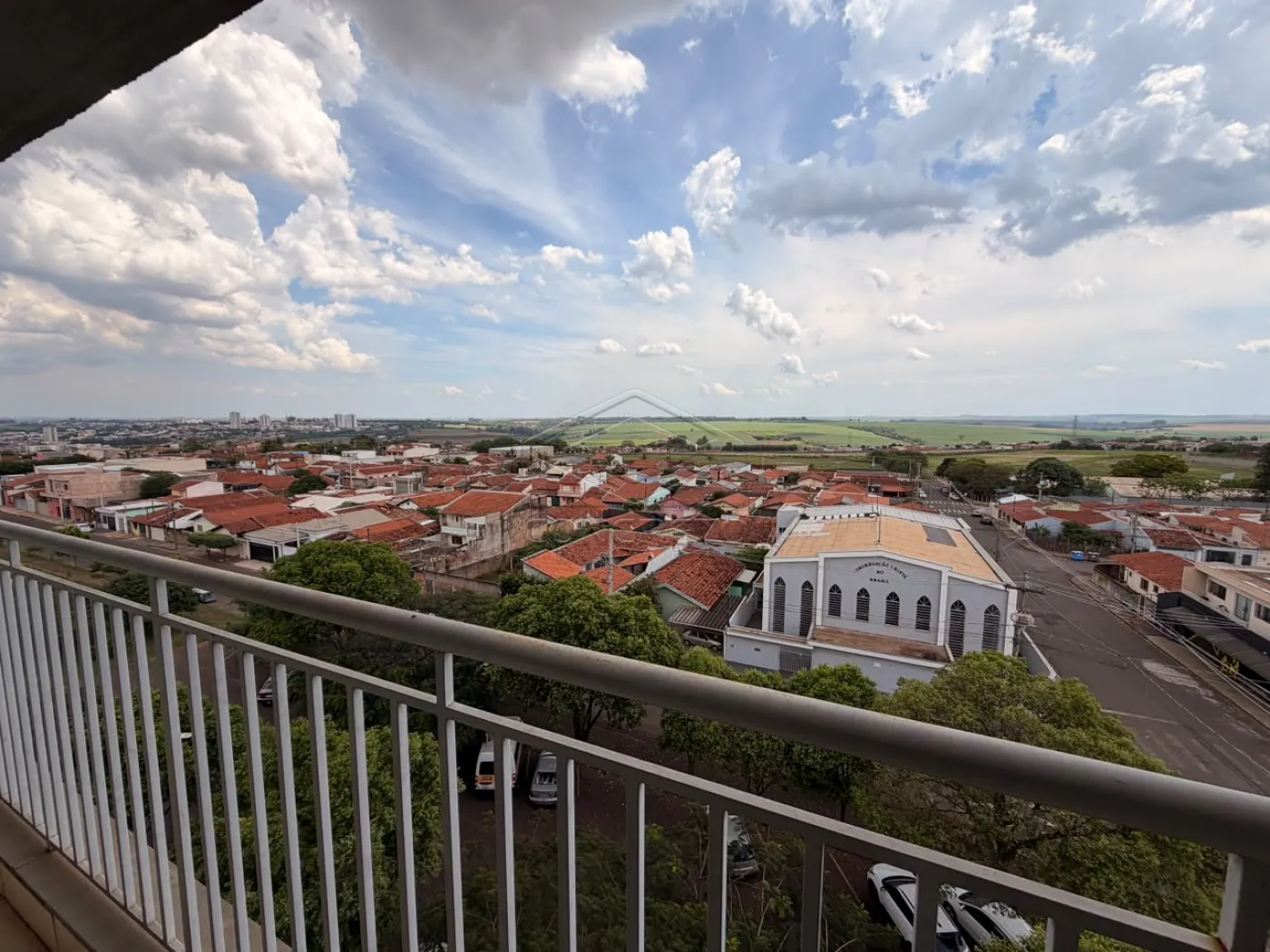 Comprar Apartamento / Mobiliado em Len&ccedil;&oacute;is Paulista R$ 298.000,00 - Foto 4