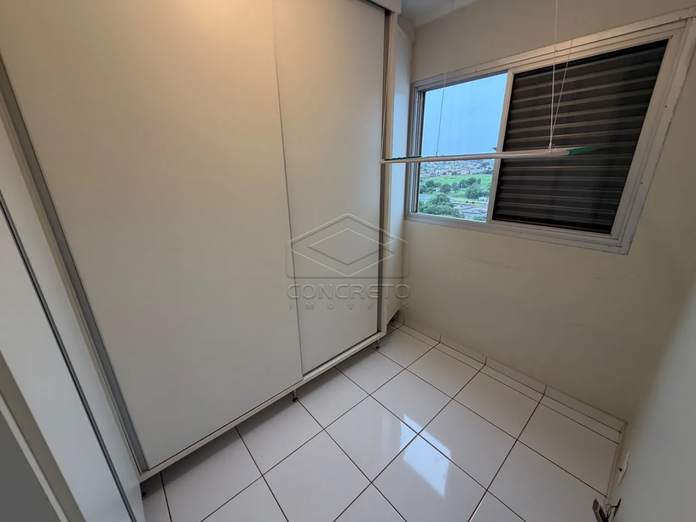 Comprar Apartamento / Padr&atilde;o em Len&ccedil;&oacute;is Paulista R$ 550.000,00 - Foto 5