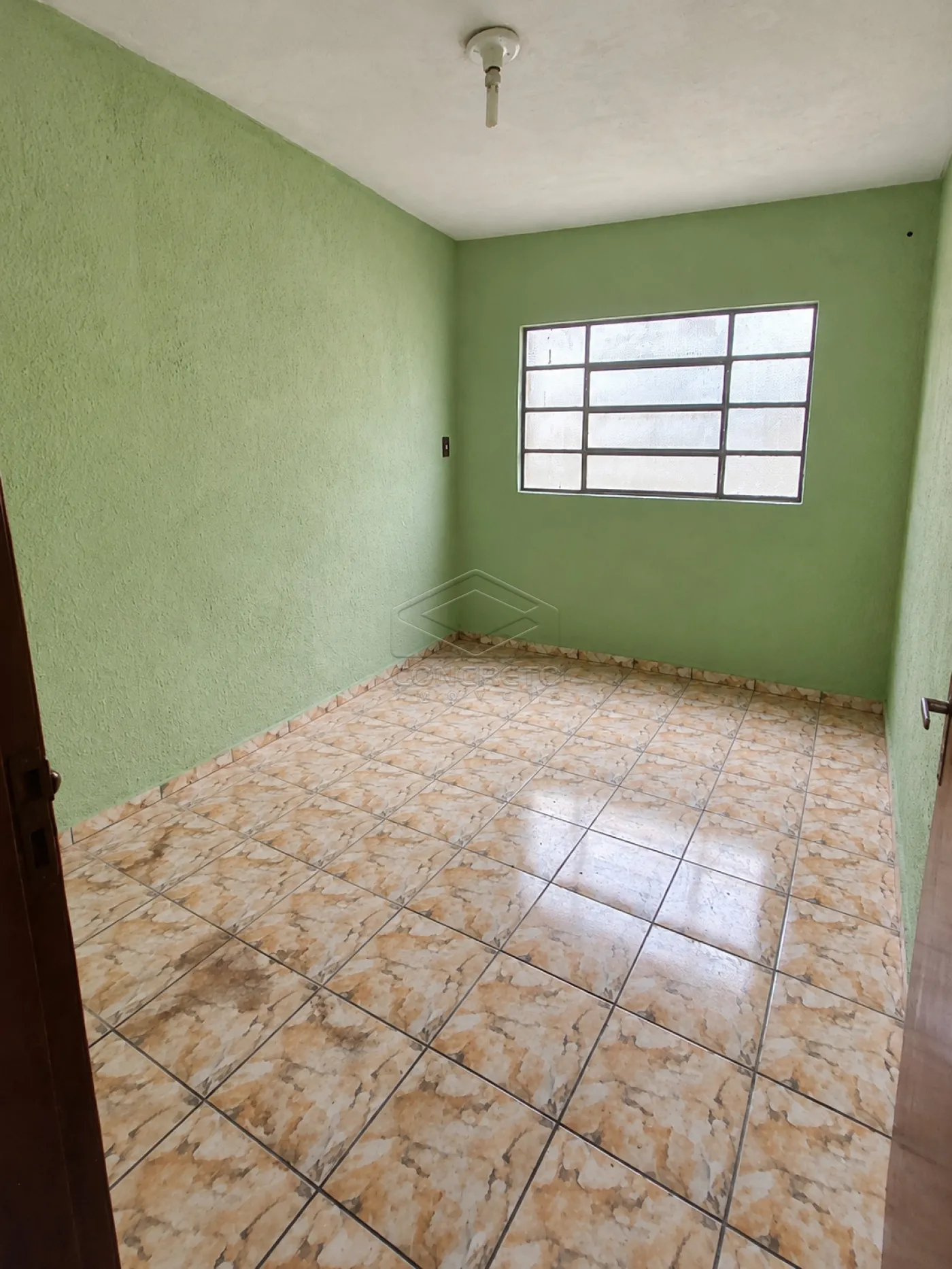 Alugar Casa / Padr&atilde;o em Len&ccedil;&oacute;is Paulista R$ 1.500,00 - Foto 5