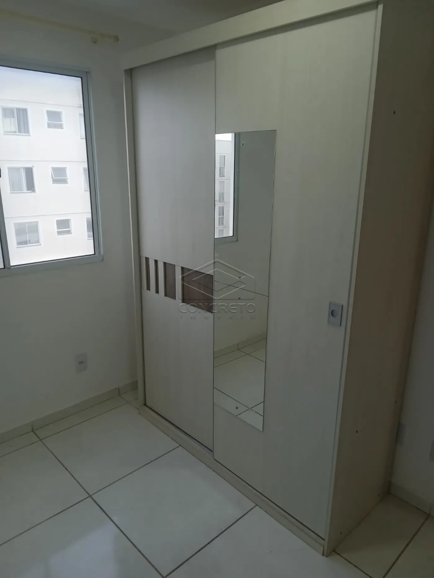 Comprar Apartamento / Padr&atilde;o em Botucatu R$ 205.000,00 - Foto 6