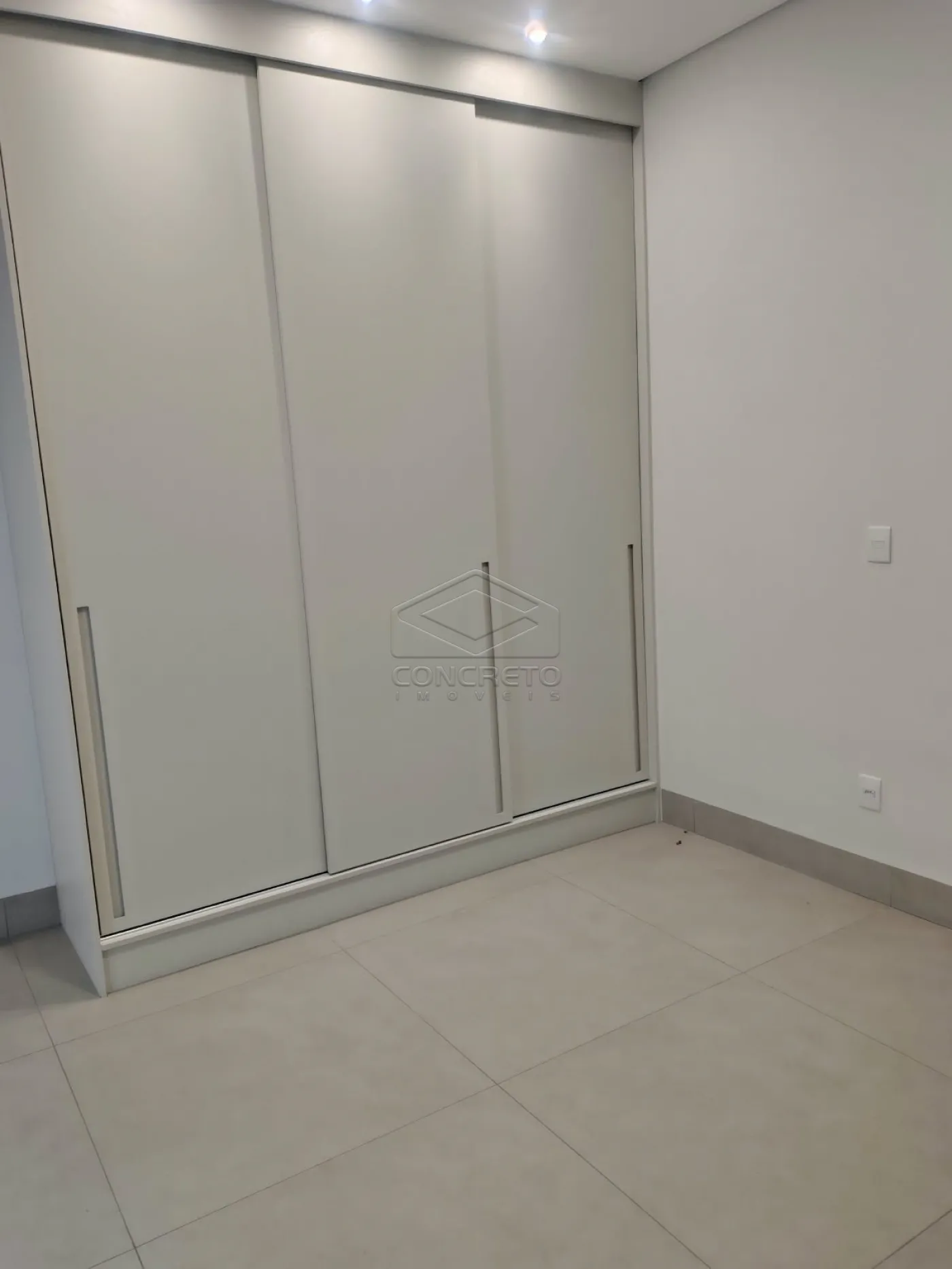 Alugar Casa / Padr&atilde;o em Len&ccedil;&oacute;is Paulista R$ 10.300,00 - Foto 17