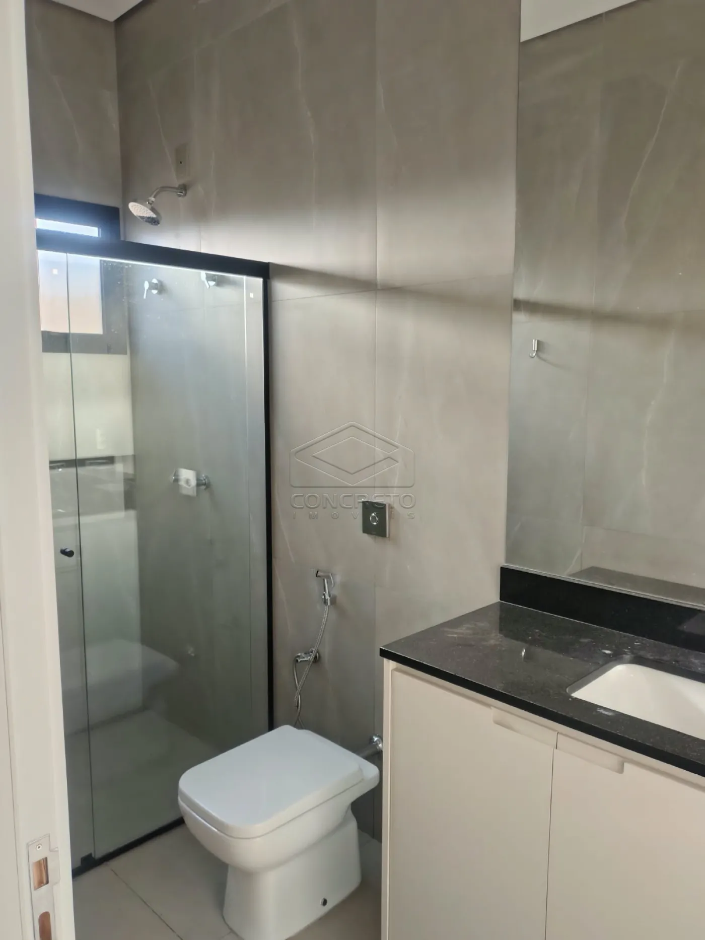 Alugar Casa / Padr&atilde;o em Len&ccedil;&oacute;is Paulista R$ 10.300,00 - Foto 19