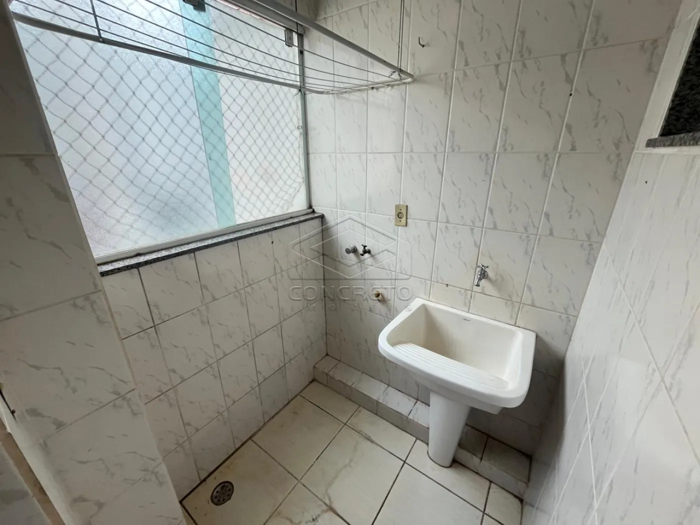 Comprar Apartamento / Padr&atilde;o em Len&ccedil;&oacute;is Paulista R$ 220.000,00 - Foto 14
