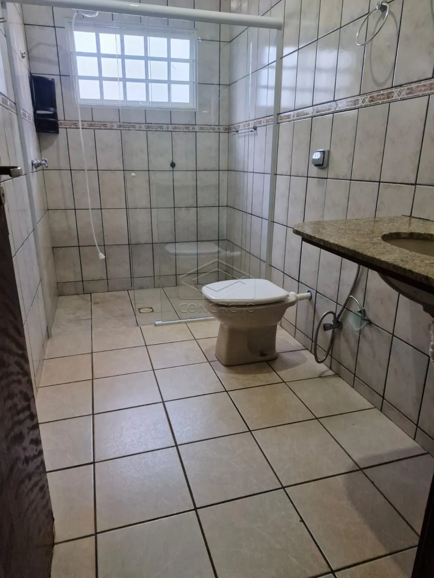 Alugar Casa / Padr&atilde;o em Len&ccedil;&oacute;is Paulista R$ 3.300,00 - Foto 13