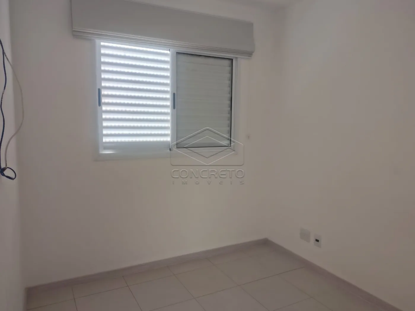 Alugar Apartamento / Padr&atilde;o em Len&ccedil;&oacute;is Paulista R$ 1.800,00 - Foto 2