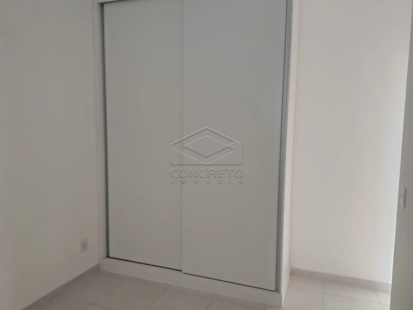 Alugar Apartamento / Padr&atilde;o em Len&ccedil;&oacute;is Paulista R$ 1.800,00 - Foto 6
