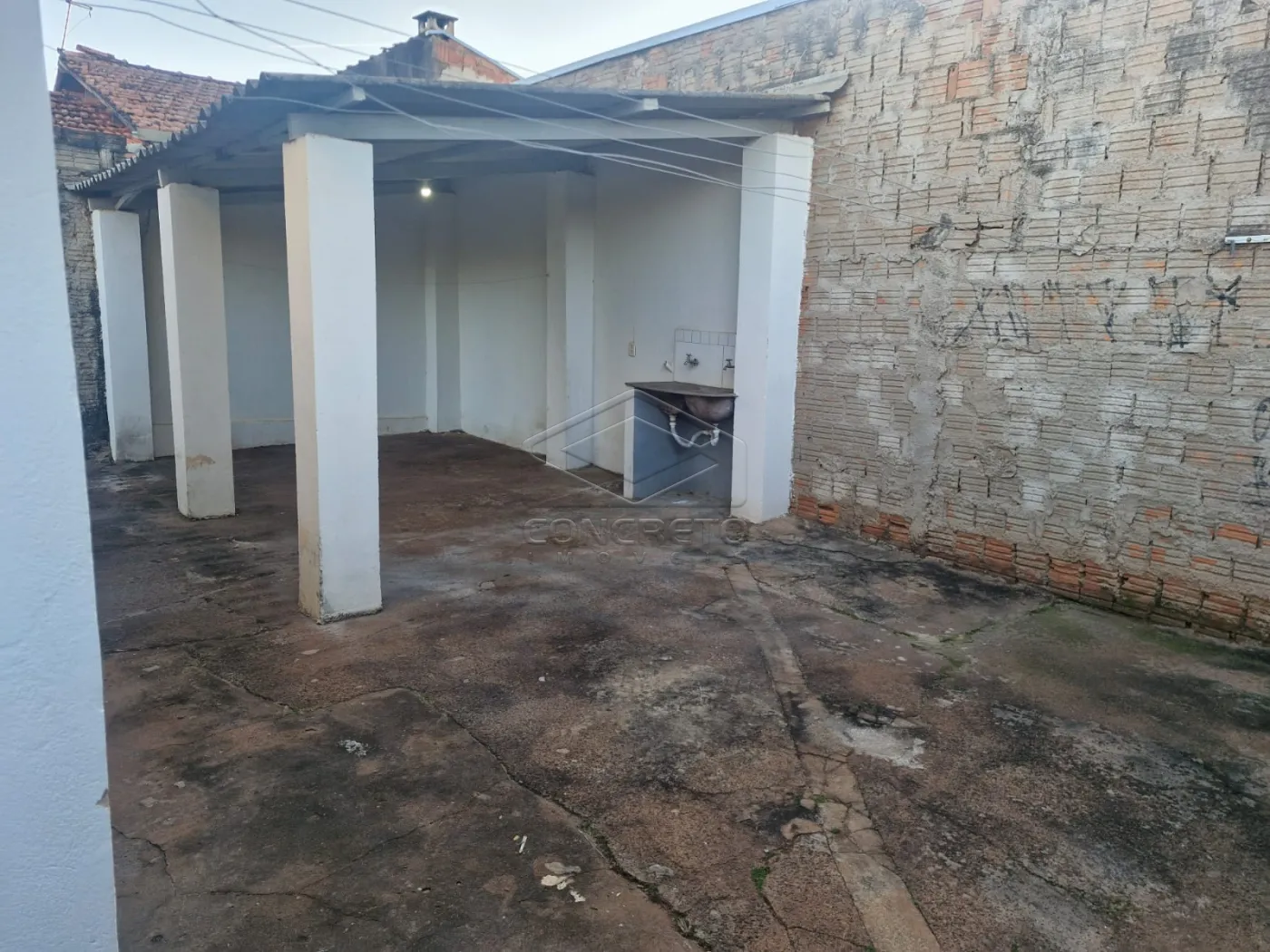 Alugar Casa / Resid&ecirc;ncia em Len&ccedil;&oacute;is Paulista R$ 1.500,00 - Foto 12