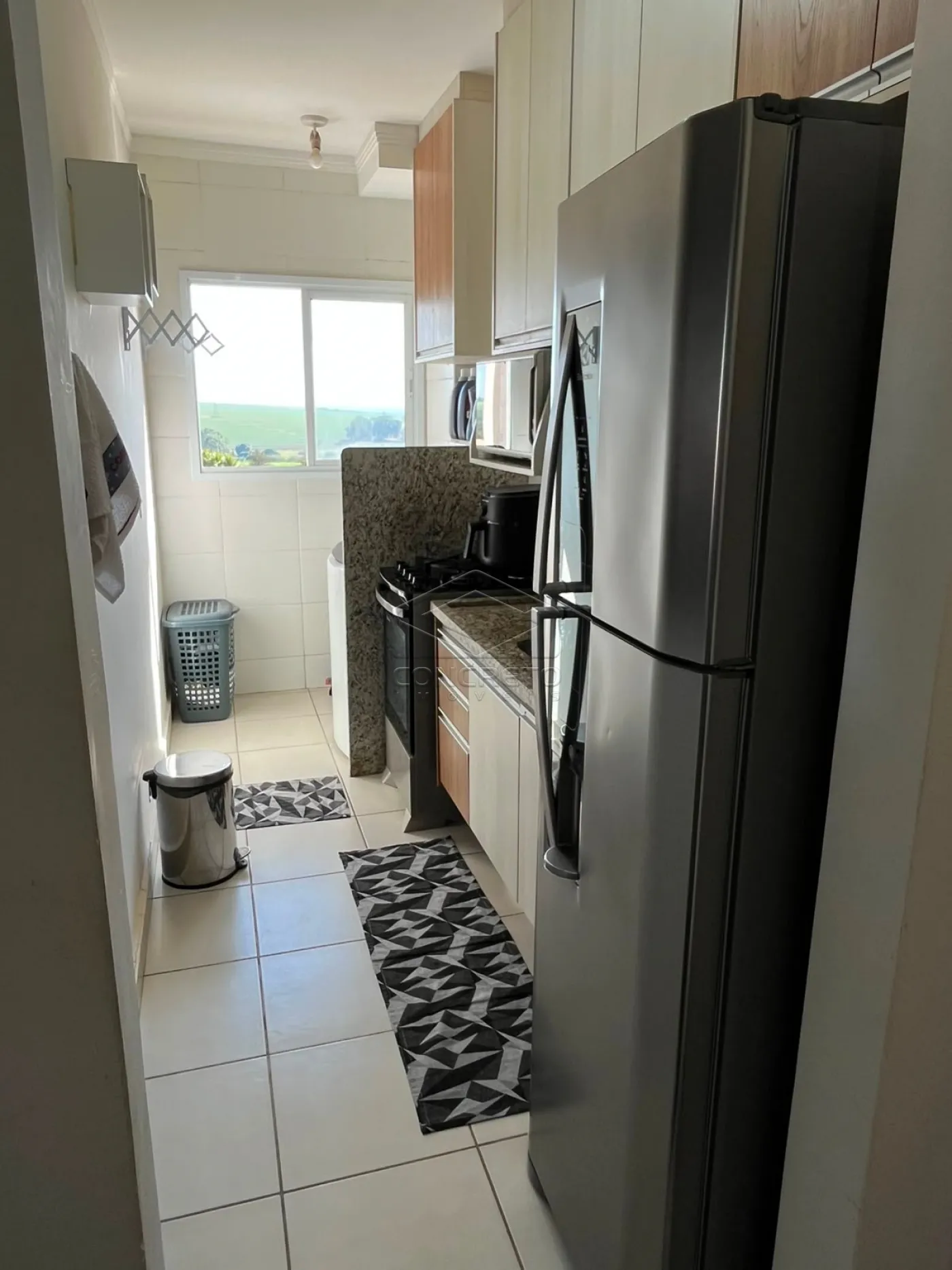 Alugar Apartamento / Padr&atilde;o em Len&ccedil;&oacute;is Paulista R$ 1.800,00 - Foto 7