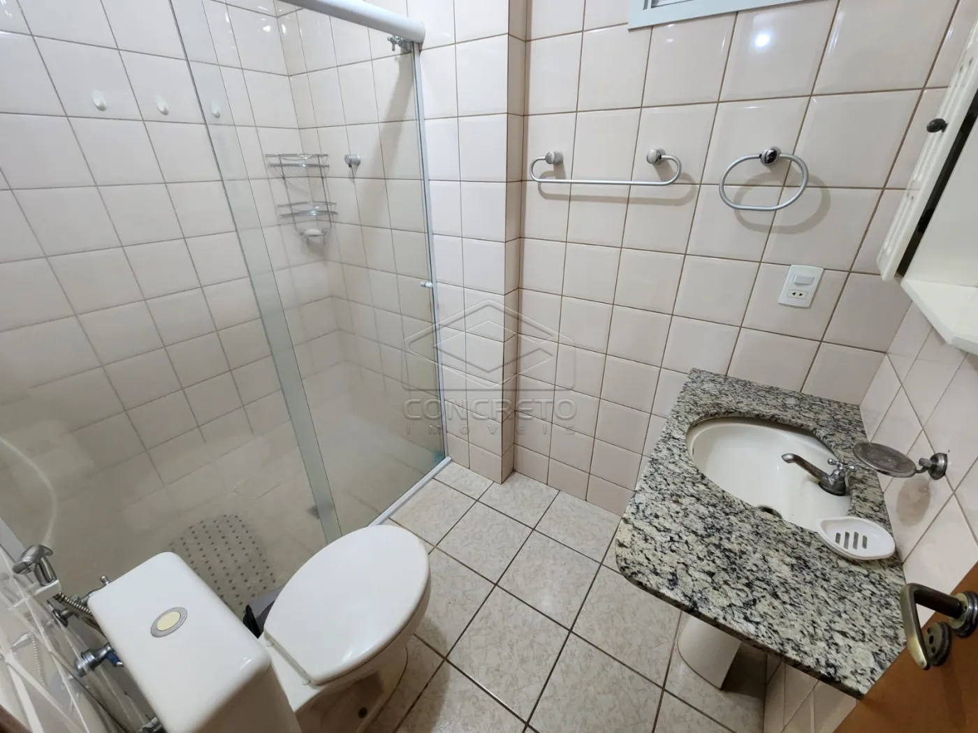 Alugar Apartamento / Padr&atilde;o em Ja&uacute; R$ 2.400,00 - Foto 8