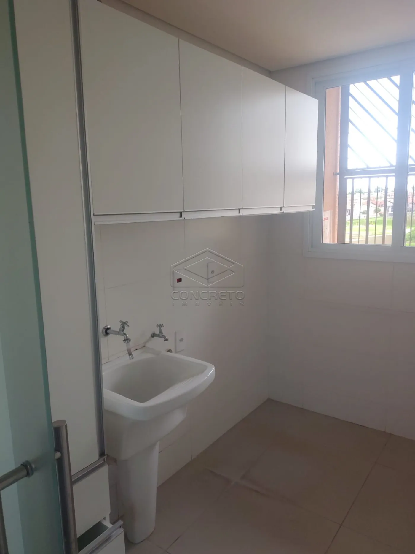 Alugar Apartamento / Padr&atilde;o em Len&ccedil;&oacute;is Paulista R$ 2.250,00 - Foto 14