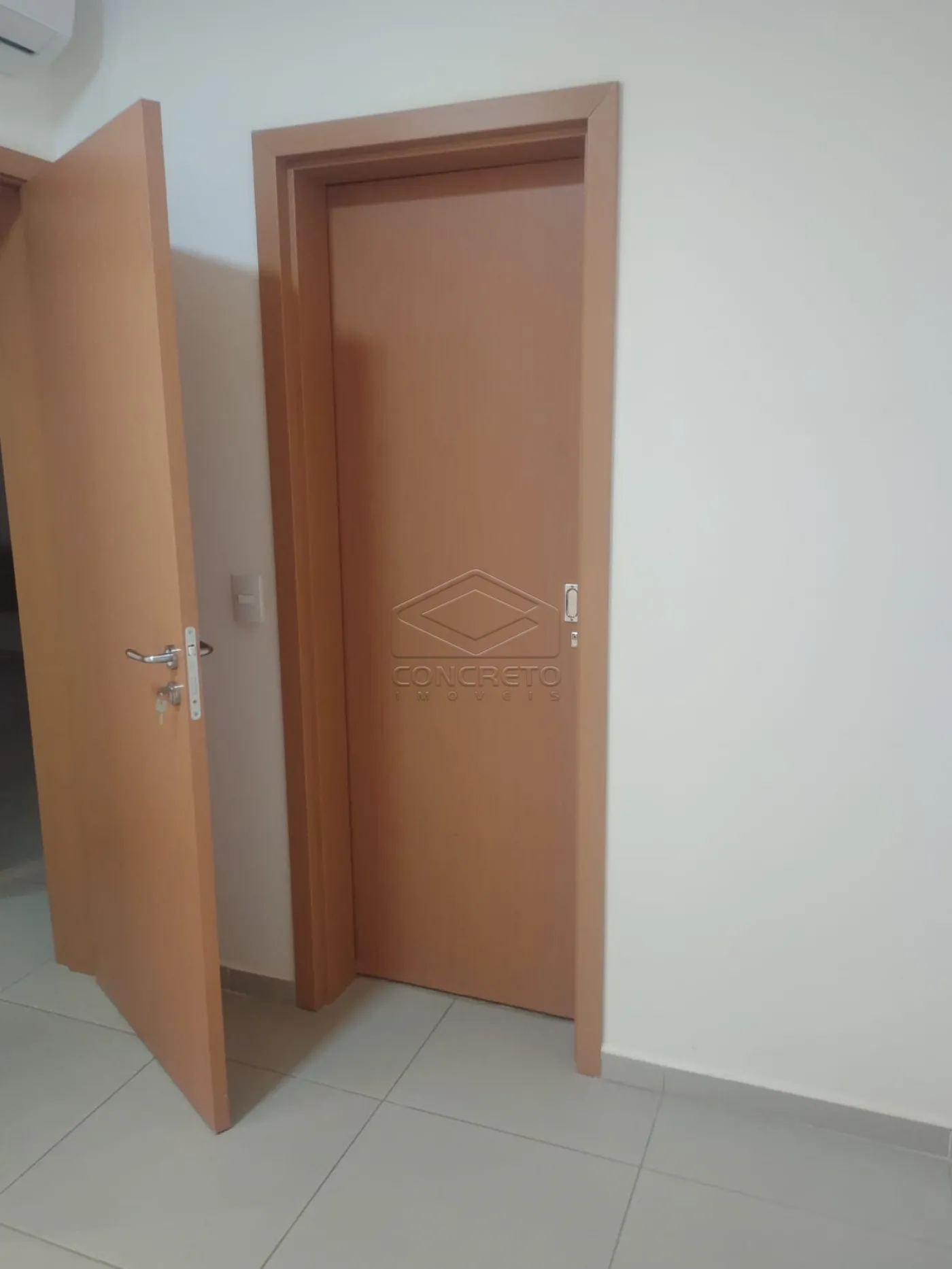 Alugar Apartamento / Padr&atilde;o em Len&ccedil;&oacute;is Paulista R$ 2.250,00 - Foto 29