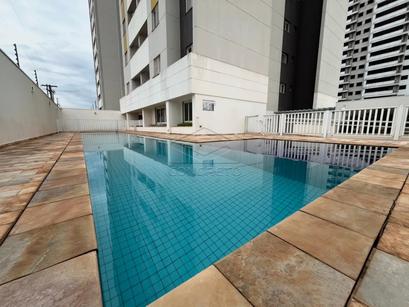 Alugar Apartamento / Padr&atilde;o em Len&ccedil;&oacute;is Paulista R$ 2.200,00 - Foto 8