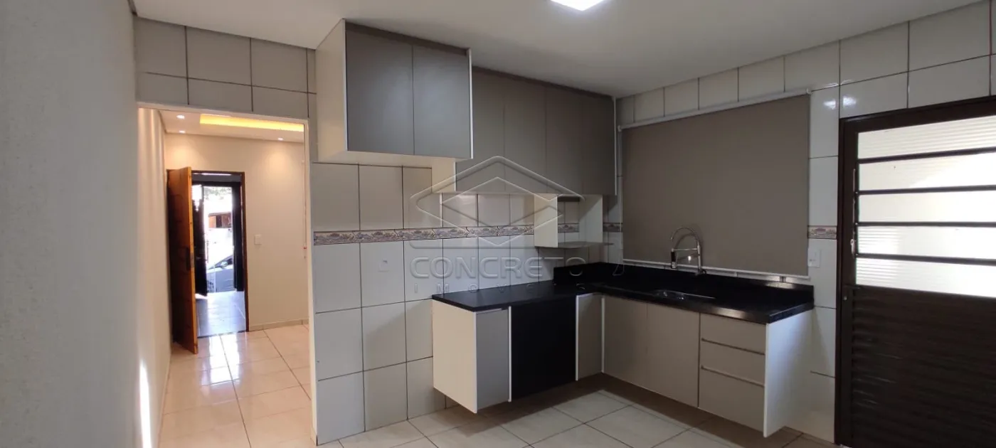 Alugar Casa / Padr&atilde;o em Bauru R$ 1.550,00 - Foto 4