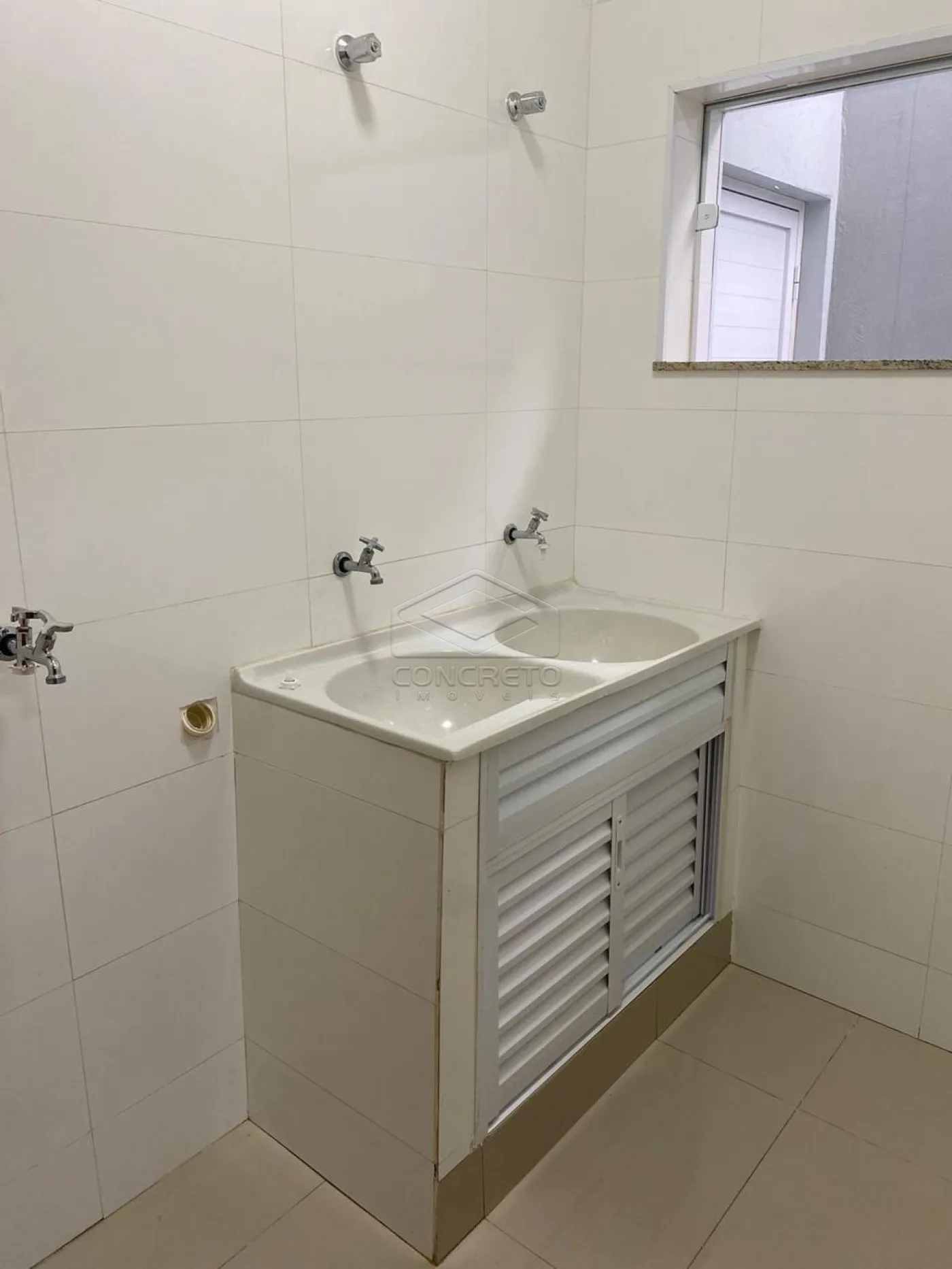 Alugar Casa / Padr&atilde;o em Len&ccedil;&oacute;is Paulista R$ 5.900,00 - Foto 14