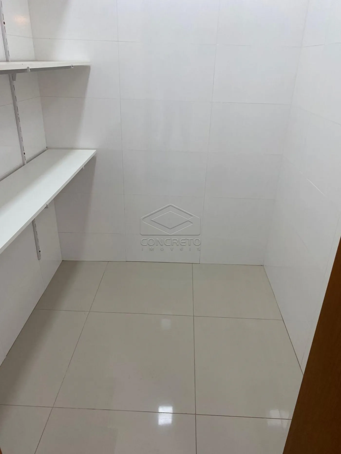 Alugar Casa / Padr&atilde;o em Len&ccedil;&oacute;is Paulista R$ 5.900,00 - Foto 16