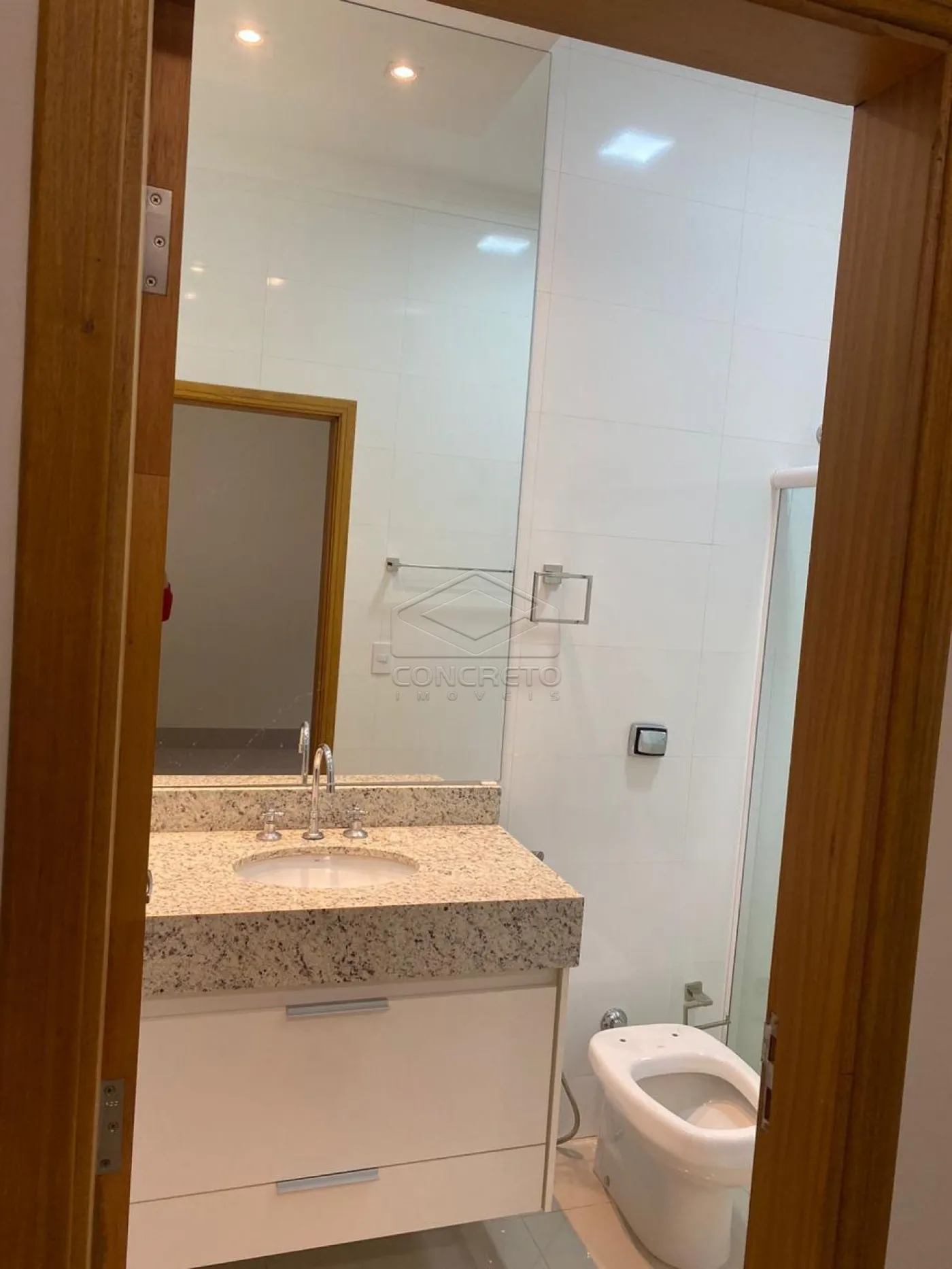 Alugar Casa / Padr&atilde;o em Len&ccedil;&oacute;is Paulista R$ 5.900,00 - Foto 25