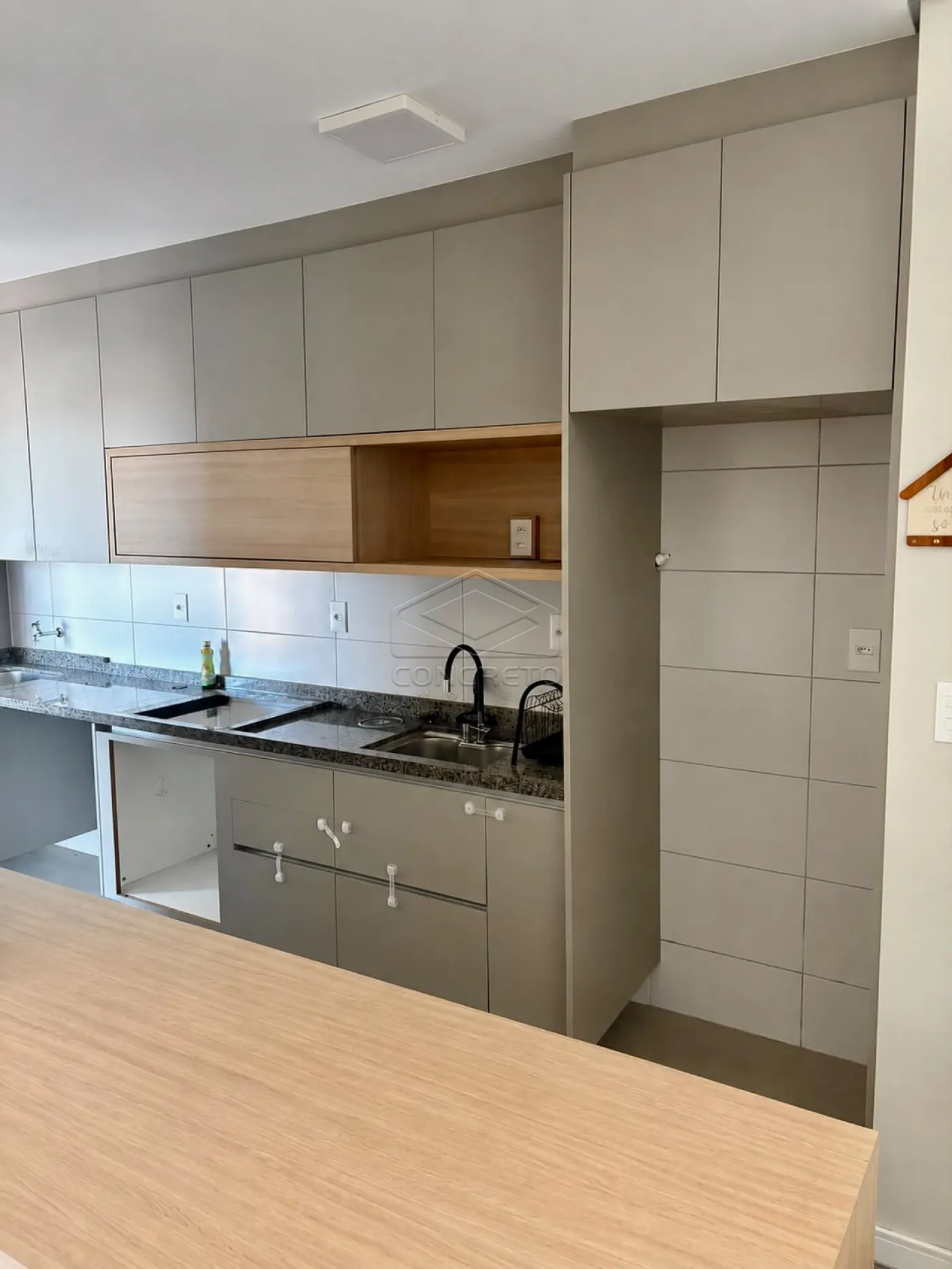 Comprar Apartamento / Padr&atilde;o em Len&ccedil;&oacute;is Paulista R$ 800.000,00 - Foto 4